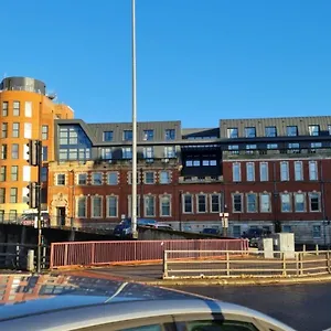 Apartment Kest Cozy In Leeds!, Leeds (West Yorkshire)